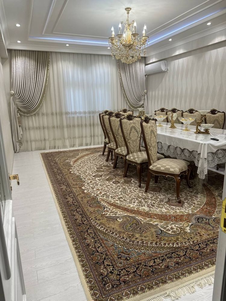 3-xonali kvartira, 107 m², Toshkent, Olmazor tumani, sotuvga
