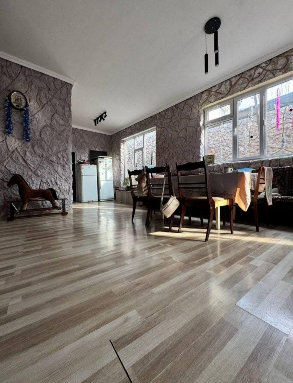 5-xonali uy, 140 m², Toshkent, Mirobod tumani, sotuvga
