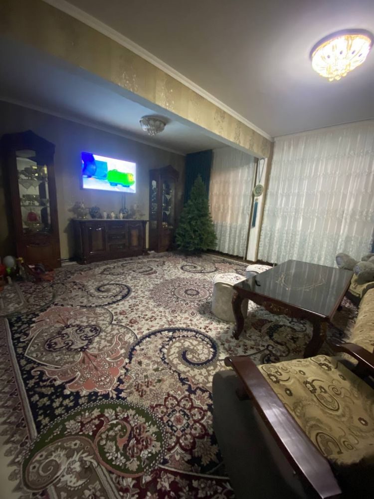5-xonali kvartira, 110 m², Toshkent, Mirobod tumani, sotuvga