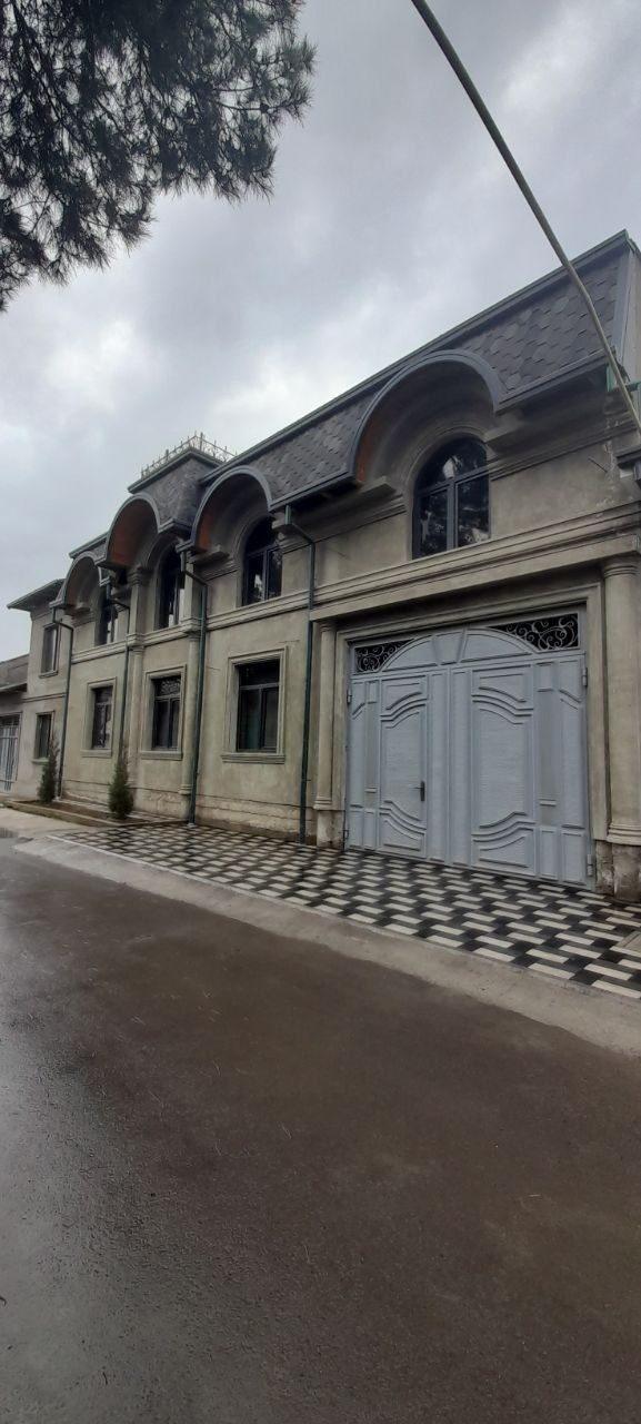 8-комнатный дом, 600 м², Ташкент, Сергелийский район, на продажу