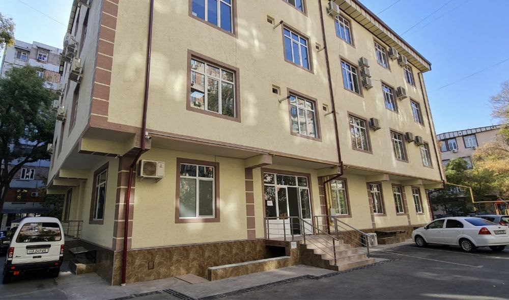 Building for Sale, Business Center, Oybek Metro, C 7